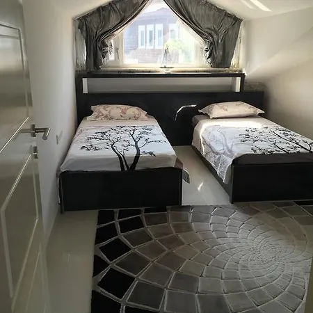 Elite Penthouse * Avsallar